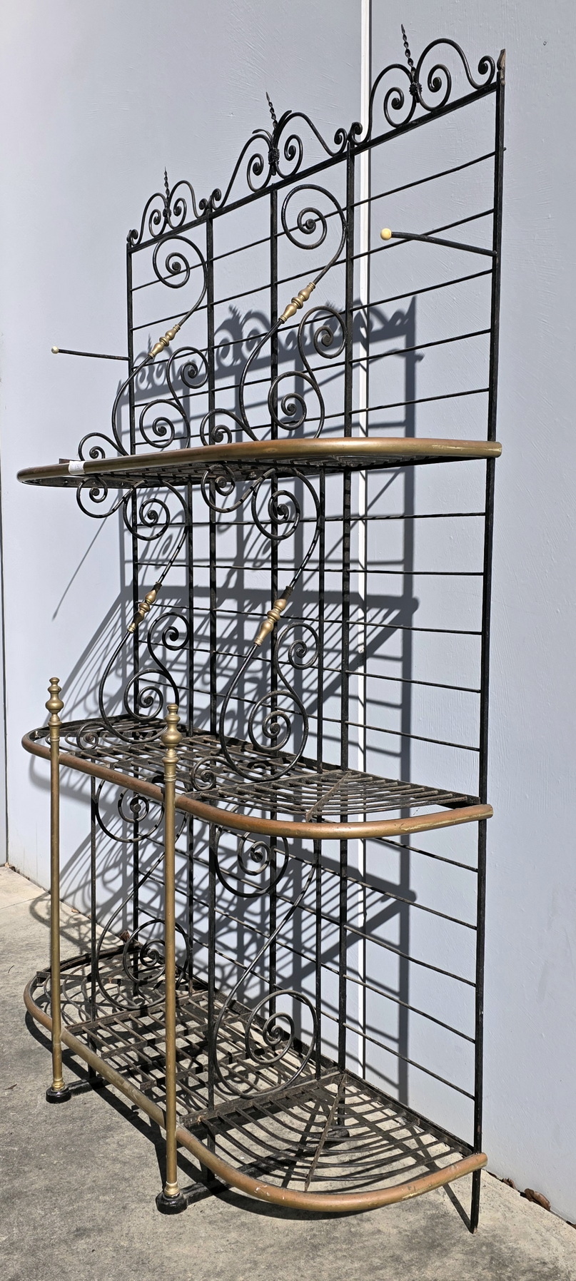 A French Baker's Stand